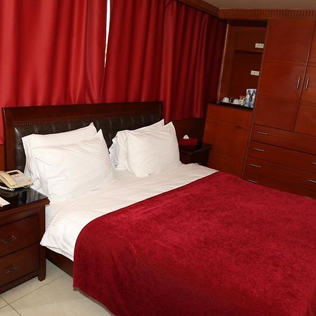 Duroy Hotel ベイルート エクステリア 写真