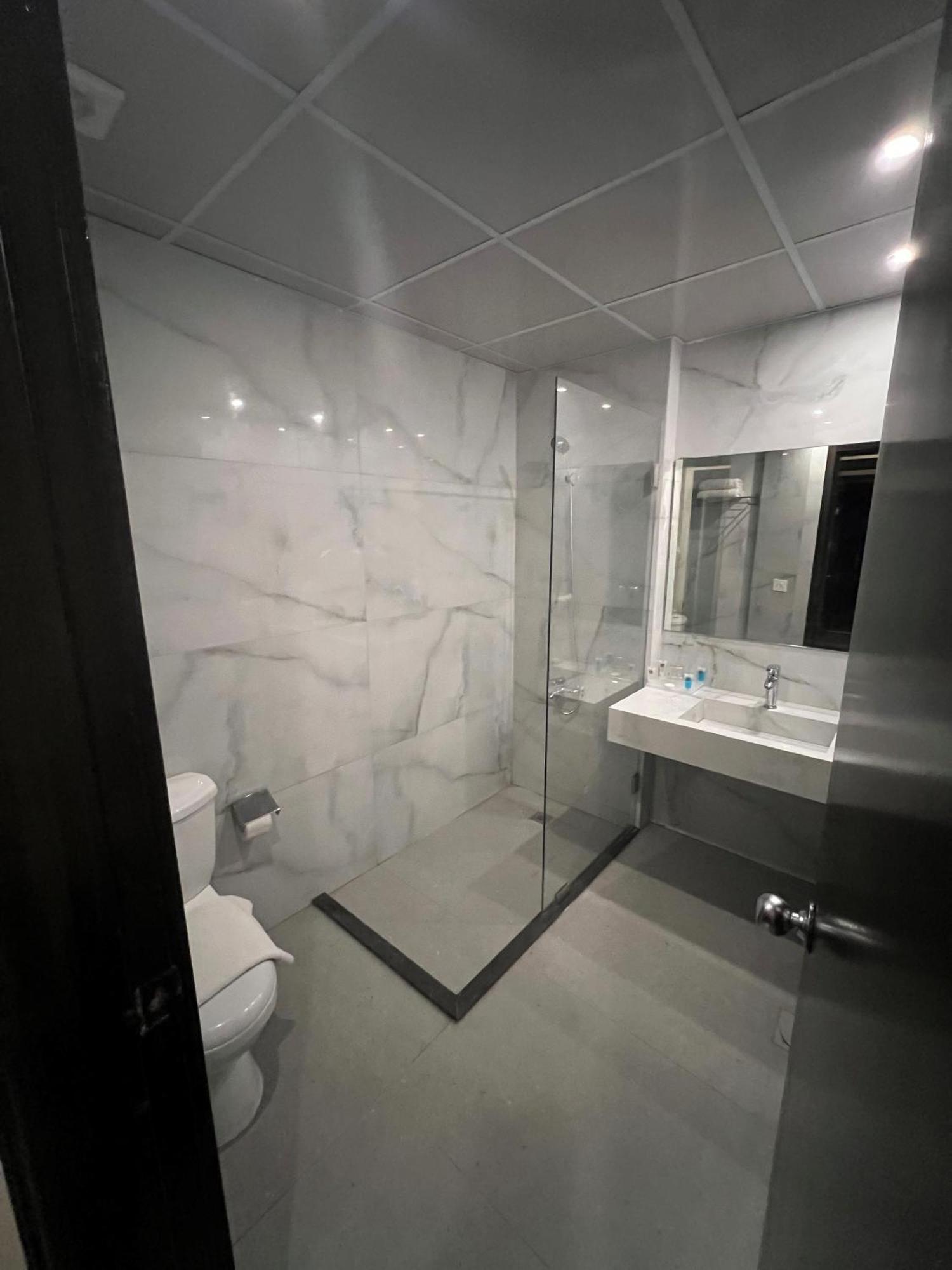 Duroy Hotel ベイルート エクステリア 写真